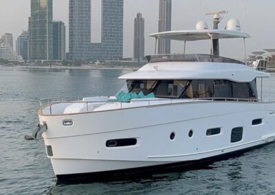 Azimut 66ft Yacht - 1