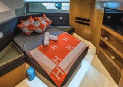 Majesty 48Ft Yacht - 4