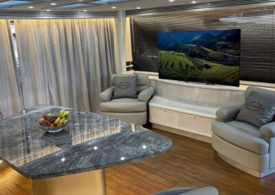 Predator Sunseeker 95ft Yacht - 1