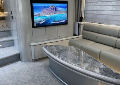 Predator Sunseeker 95ft Yacht - 3
